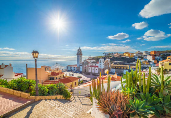 Tenerife Weekly, Breaking Tenerife News will keep you up to date with all the latest events and news in Tenerife. Our online publication is dedicated in bringing you all the latest news and events from Tenerife. We cover everything from breaking news to local events.